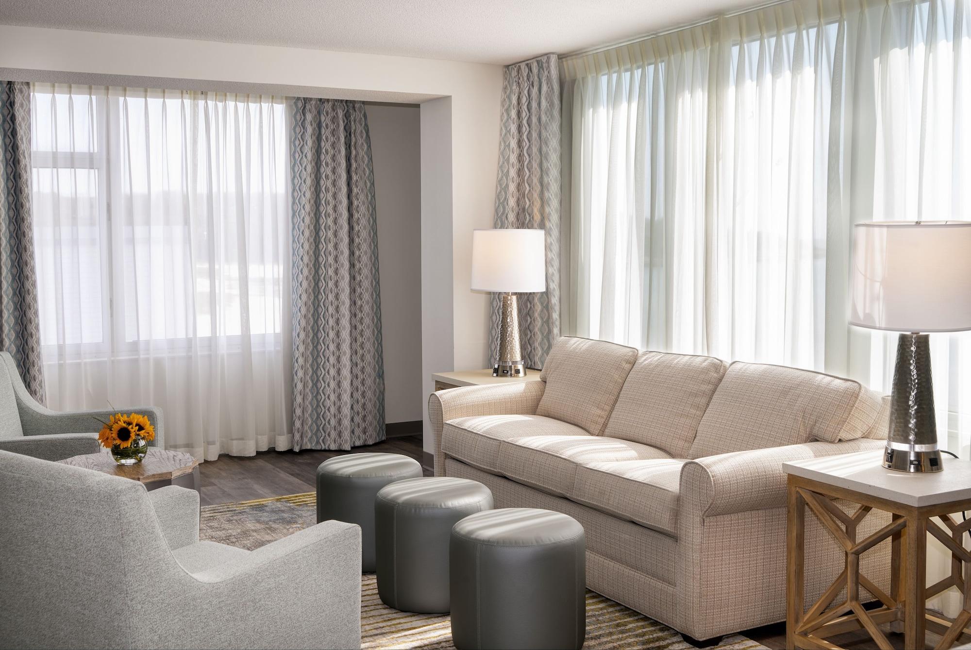 Sea Crest Beach Resort Фолмут Экстерьер фото