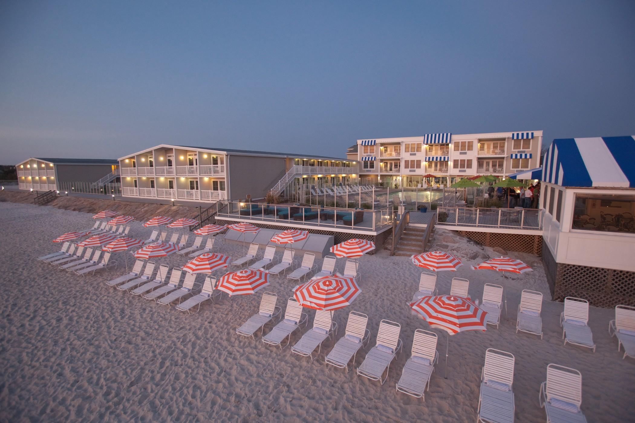 Sea Crest Beach Resort Фолмут Экстерьер фото